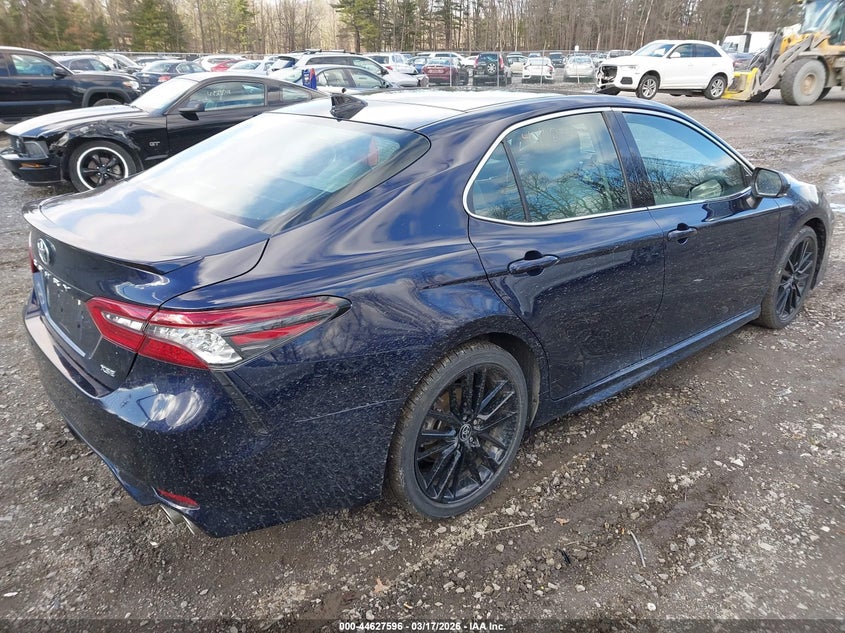 2022 Toyota Camry Xse