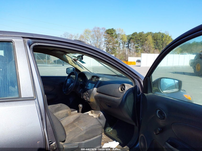 2018 Nissan Versa 1.6 S+