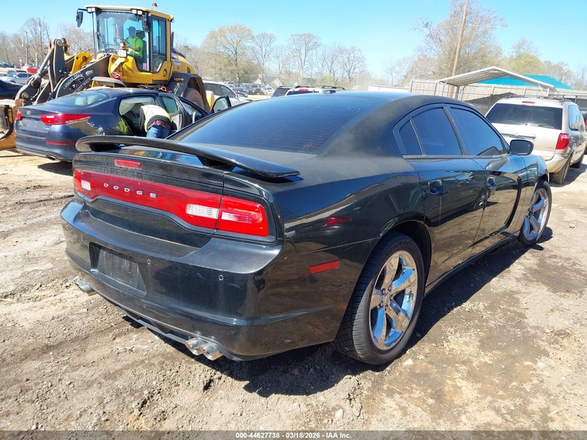 2013 Dodge Charger R/T Max