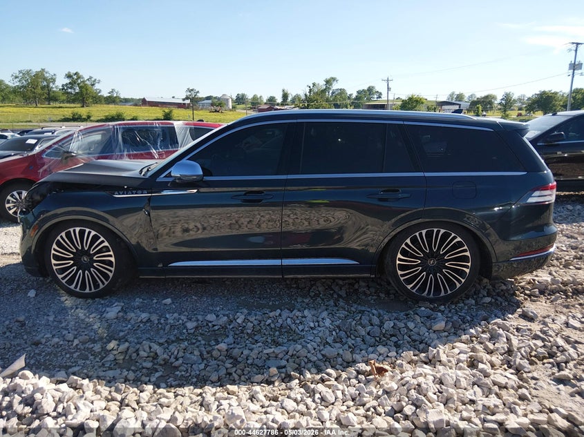 2020 Lincoln Aviator Black Label VIN: 5LM5J9XC8LGL31792 Lot: 44627786