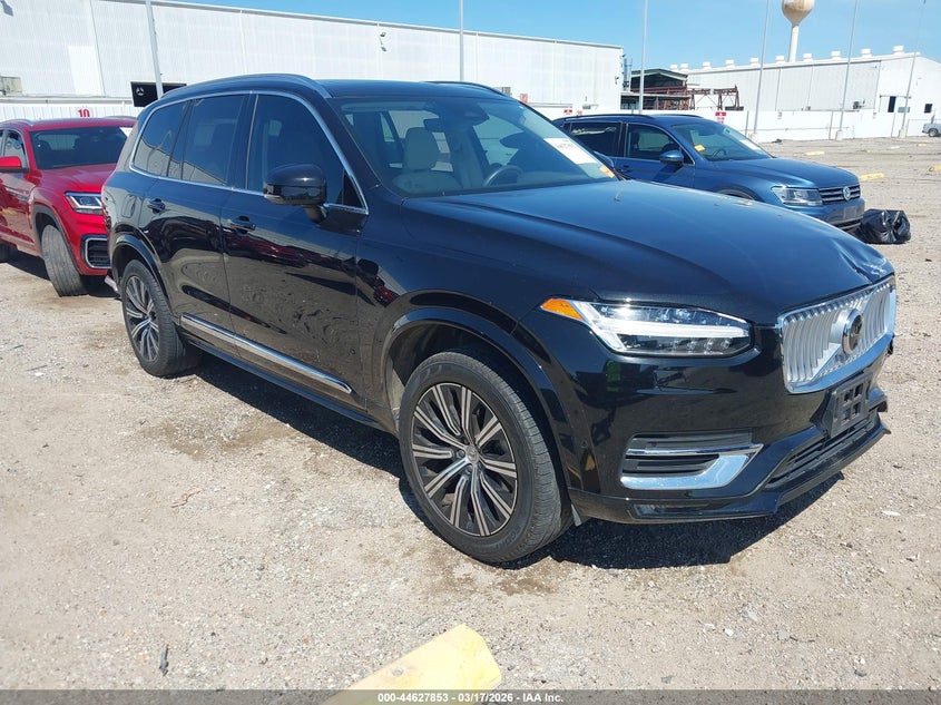 2025 VOLVO XC90 B6 PLUS 6-SEATER