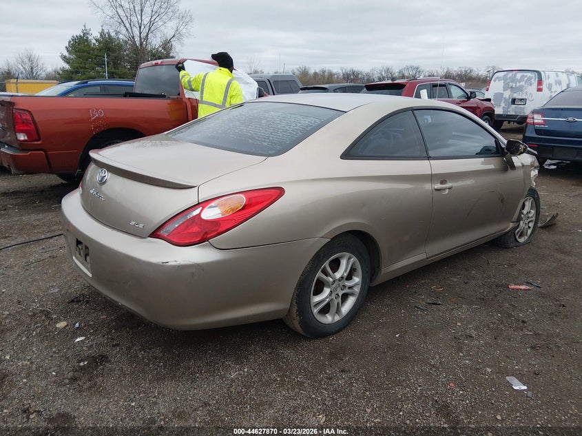 2004 Toyota Camry Solara Sle