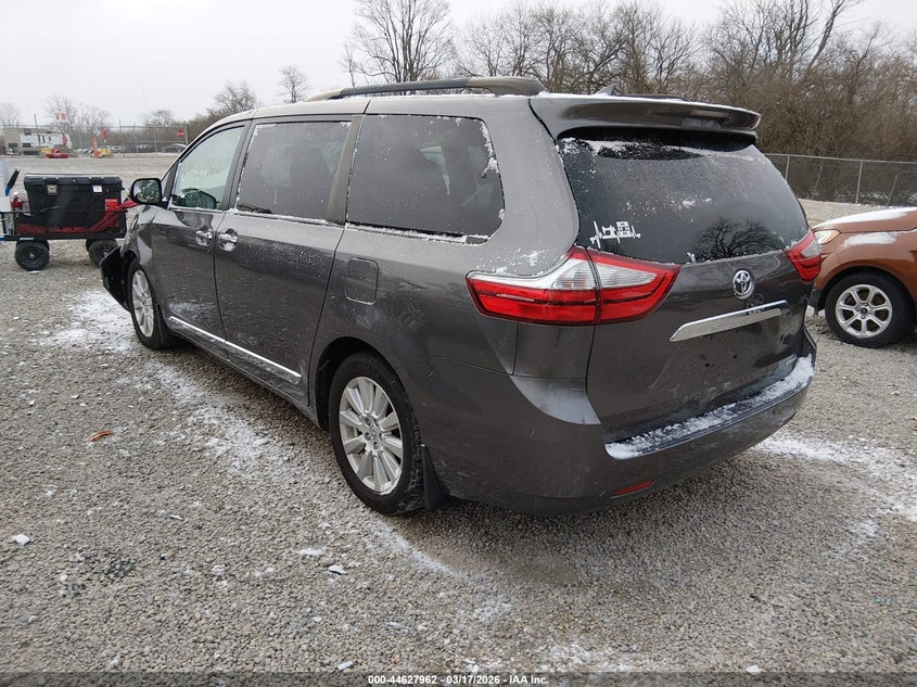 2017 Toyota Sienna Limited Premium 7 Passenger