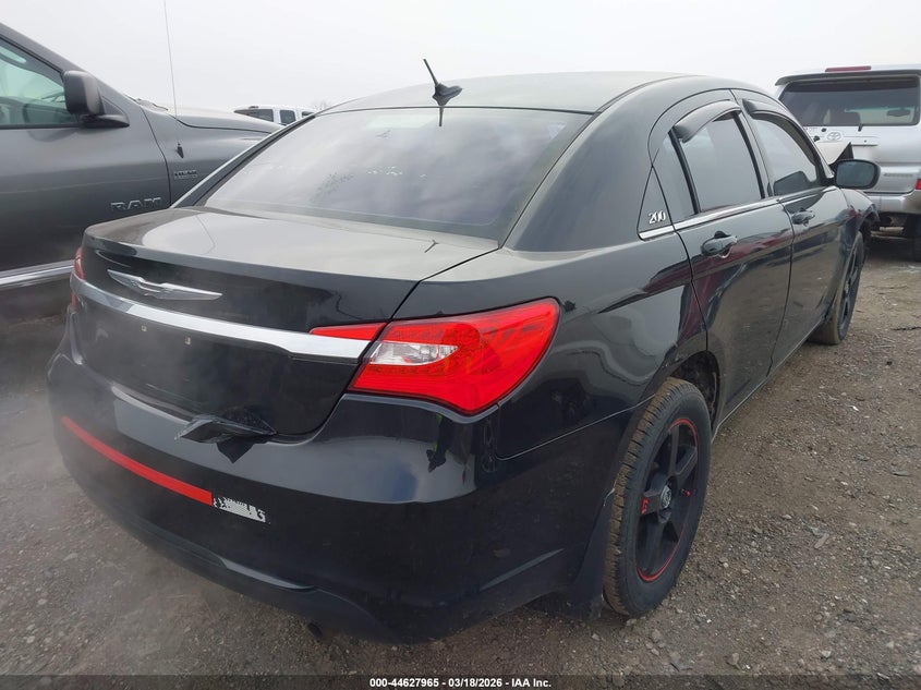 2011 Chrysler 200 Touring