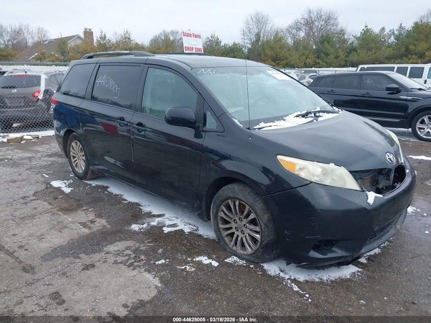 2011 Toyota Sienna Xle V6