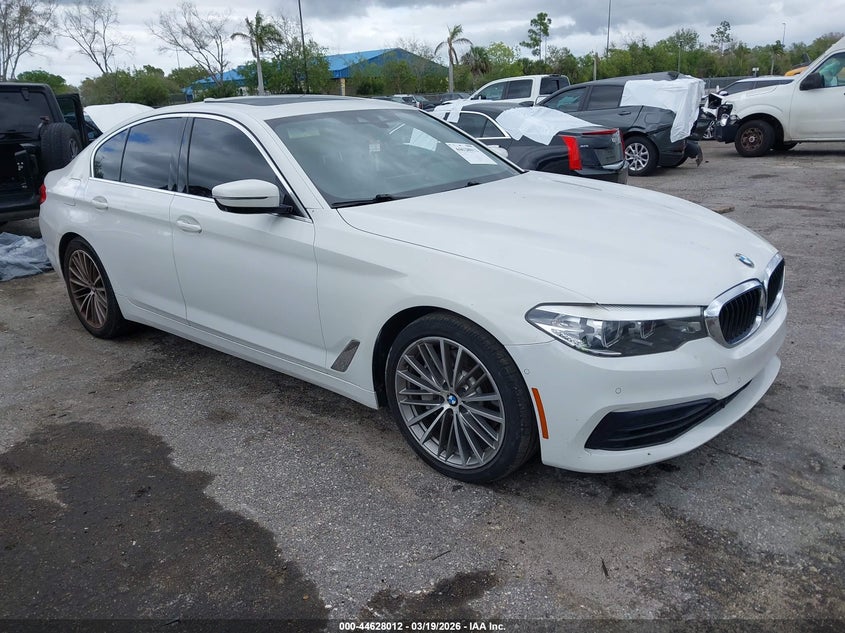 2019 BMW 540I