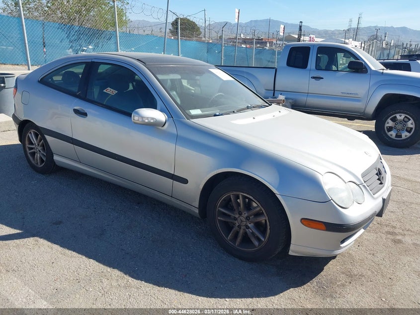 2002 Mercedes-Benz C 230