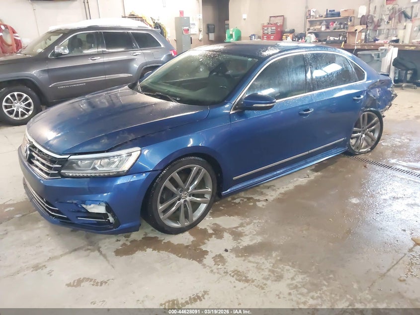 2016 Volkswagen Passat 1.8T R-Line