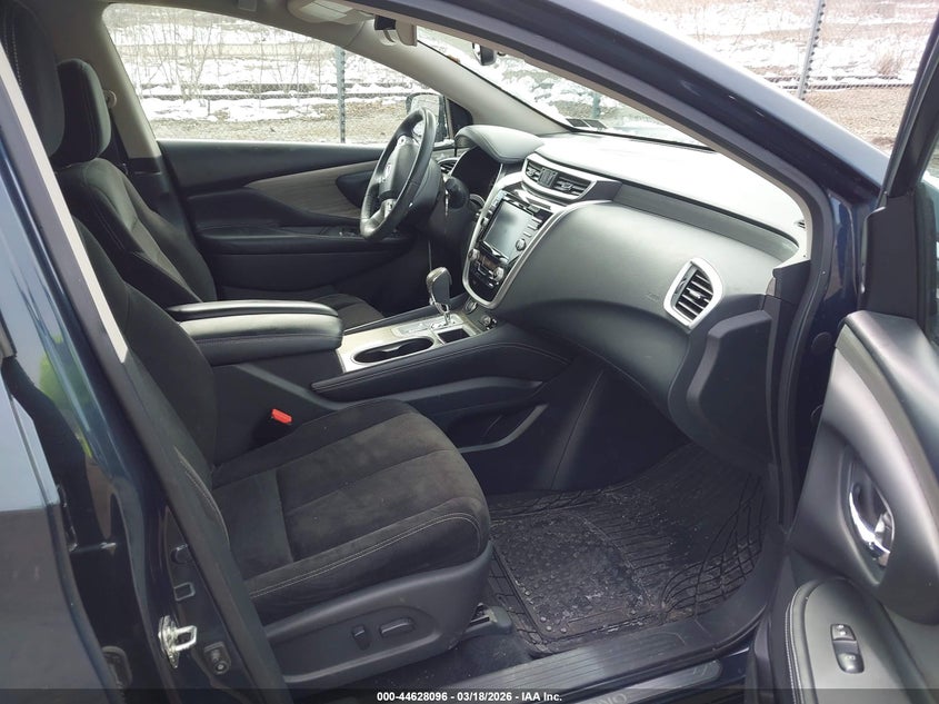 2018 Nissan Murano Sv