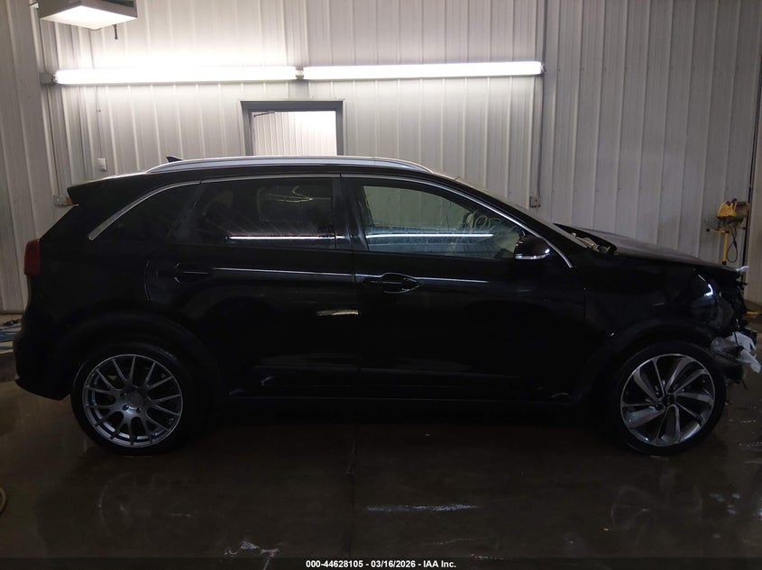 AtlanticExpress - Kia Niro