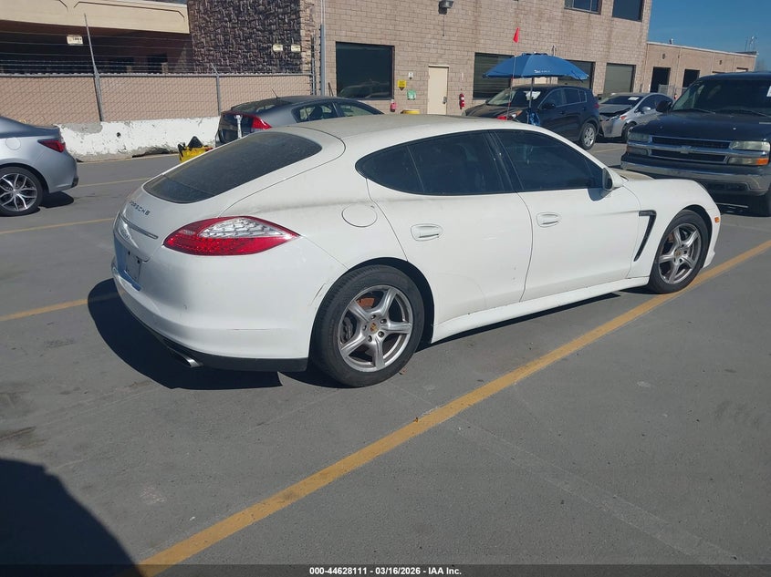 2011 Porsche Panamera 4