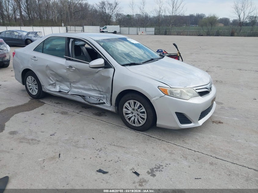 2013 Toyota Camry Le