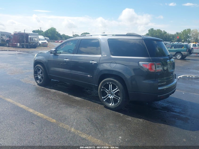 2013 GMC ACADIA auction photo 3