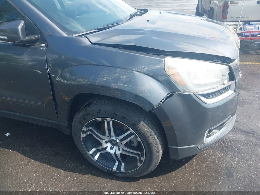 2013 GMC ACADIA auction photo 6