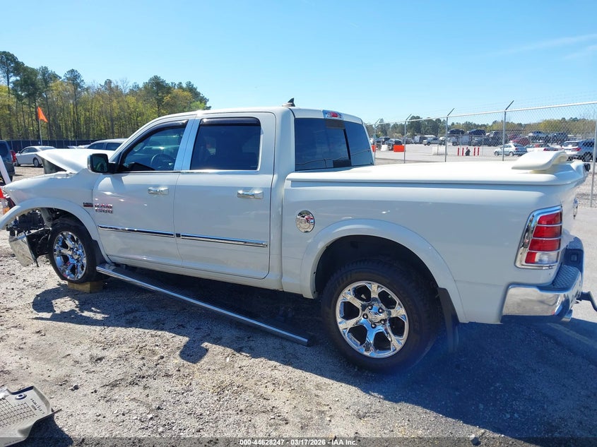 2017 Ram 1500 Laramie 4X4 5'7 Box