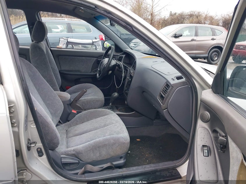 2002 Hyundai Elantra Gls