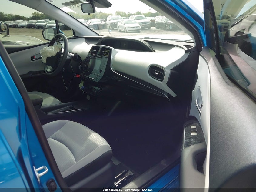 2019 Toyota Prius Le