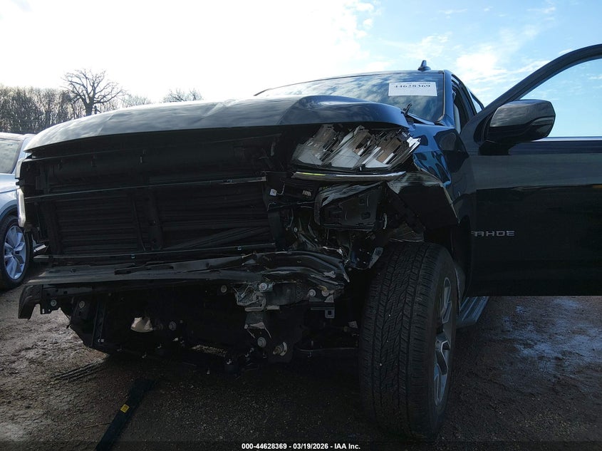 2024 CHEVROLET TAHOE 5.3L V-8 DI, VVT, 35(VIN: 1GNSKNKD5RR123647