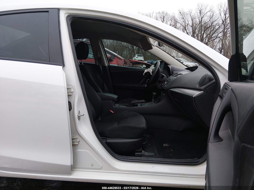 2013 Mazda Mazda3 I Sport