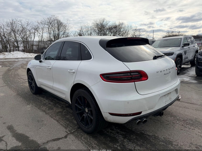 2016 Porsche Macan S