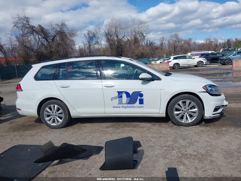 2019 Volkswagen Golf Sportwagen 1.8T S VIN: 3VW217AU0KM500866 Lot: 44628592