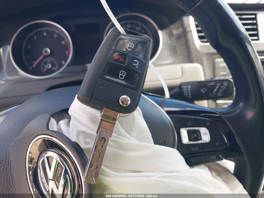 2019 Volkswagen Golf Sportwagen 1.8T S VIN: 3VW217AU0KM500866 Lot: 44628592