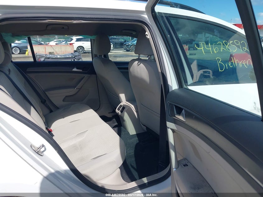 2019 Volkswagen Golf Sportwagen 1.8T S VIN: 3VW217AU0KM500866 Lot: 44628592