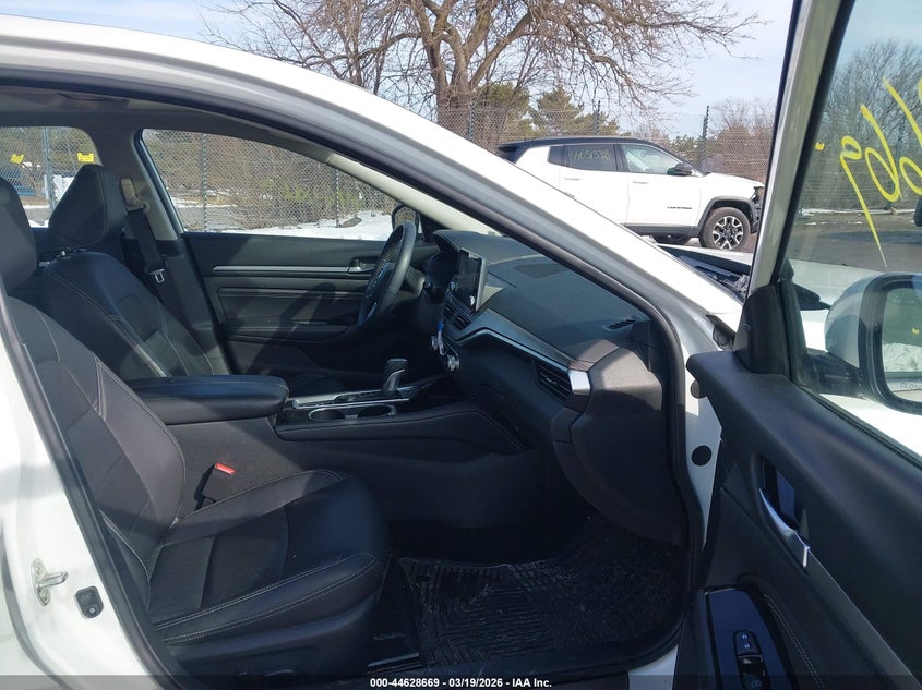 2020 Nissan Altima Platinum Intelligent Awd