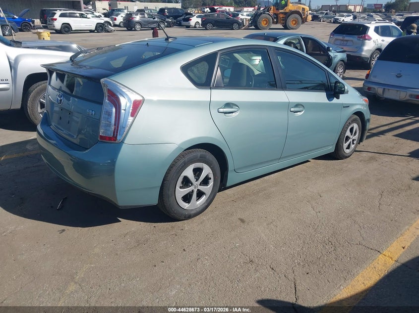 2013 Toyota Prius Three