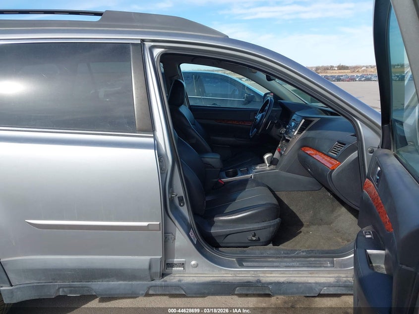 2011 Subaru Outback 2.5I Limited