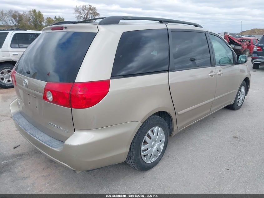 2007 Toyota Sienna Le