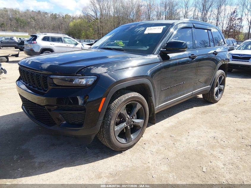 2023 Jeep Grand Cherokee Altitude 4X4