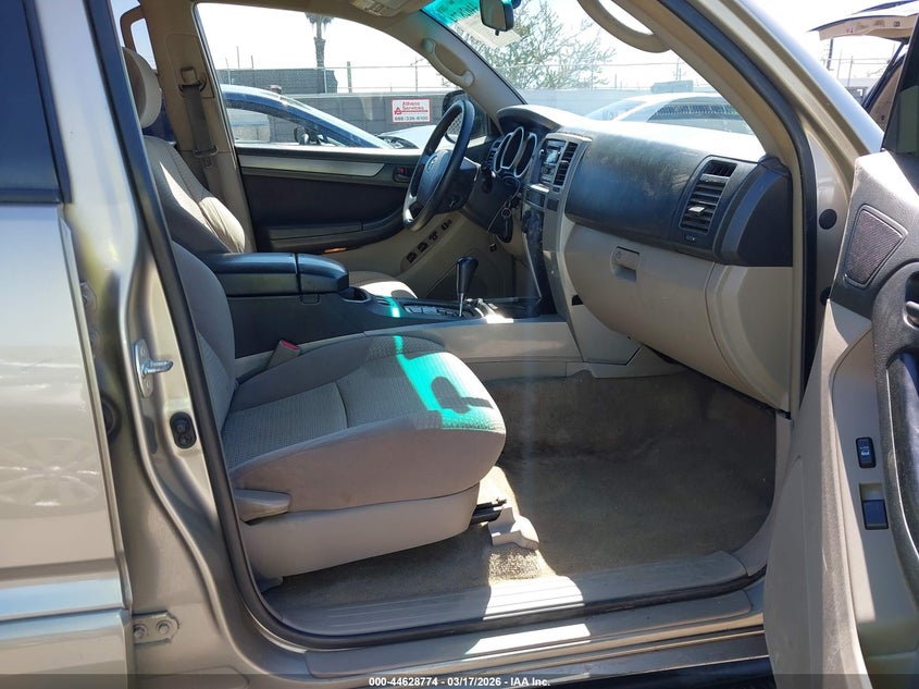 2005 Toyota 4Runner Sr5 V8