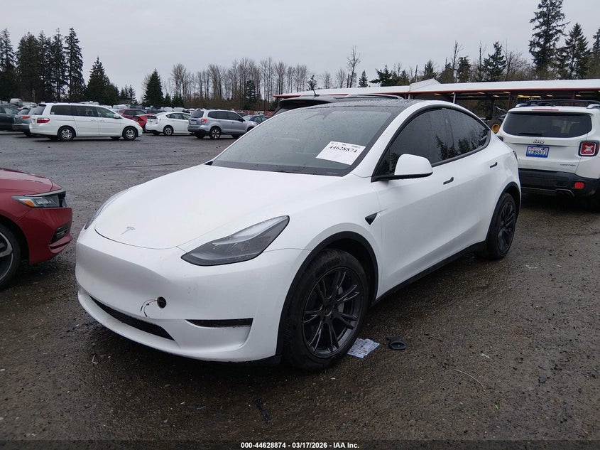 2025 Tesla Model Y Long Range Dual Motor Rear-Wheel Drive