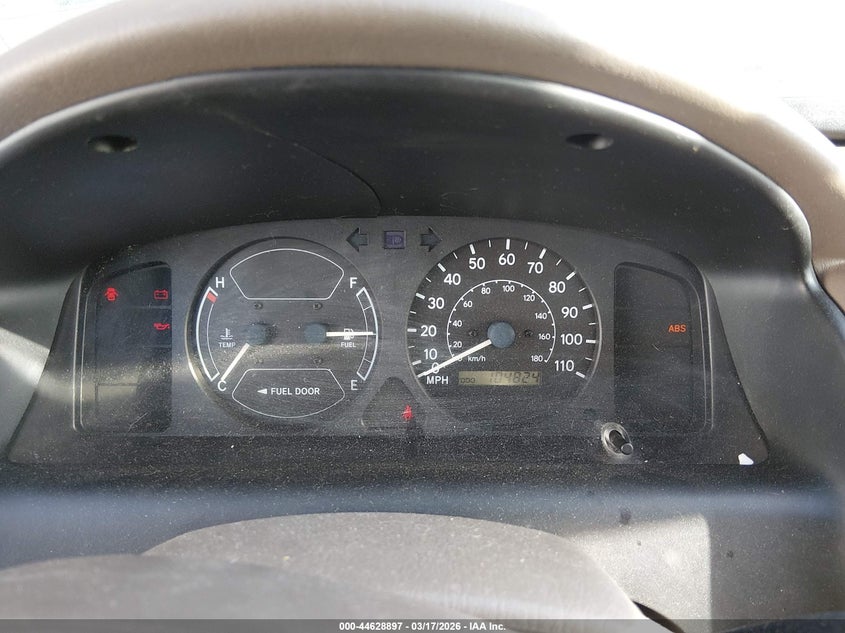 2000 Chevrolet Prizm VIN: 1Y1SK548XYZ418746 Lot: 44628897