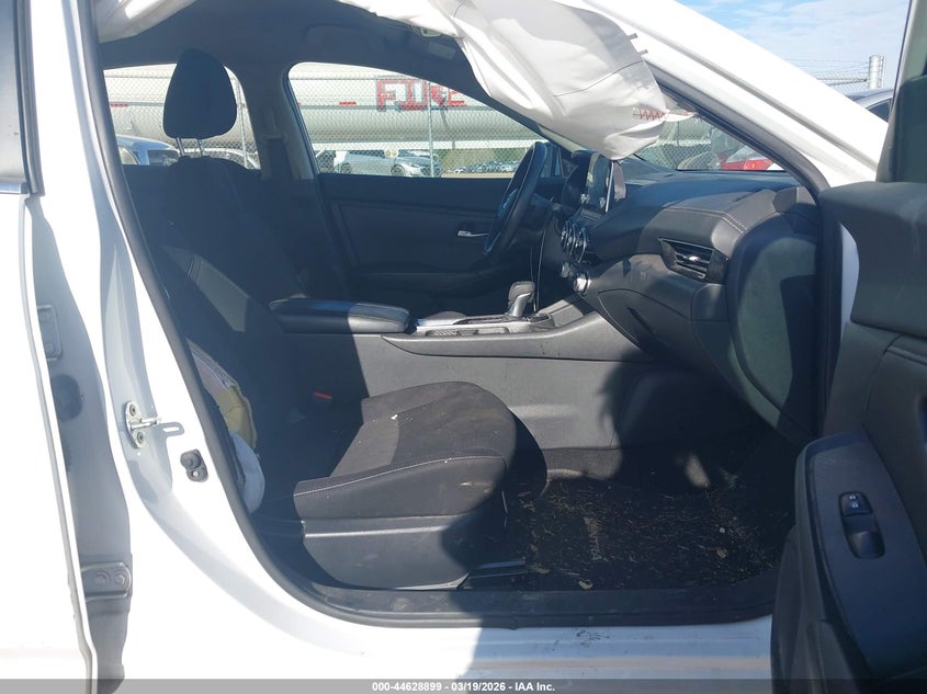 2022 Nissan Sentra Sv Xtronic Cvt