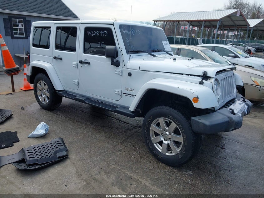 2017 JEEP WRANGLER UNLIMITED SAHARA 4X4