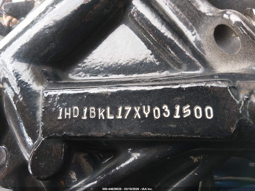 1999 Harley-Davidson Fxst Custom VIN: 1HD1BKL17XY031500 Lot: 44629028