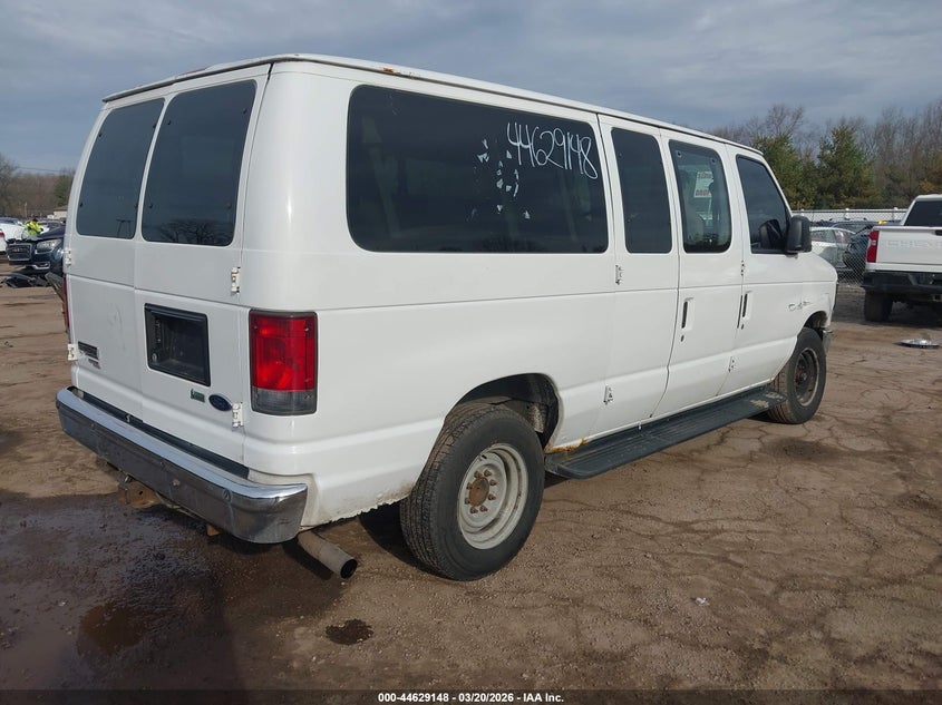 2013 Ford E-350 Super Duty Xlt