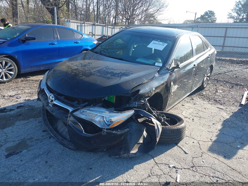 2016 Toyota Camry Xle