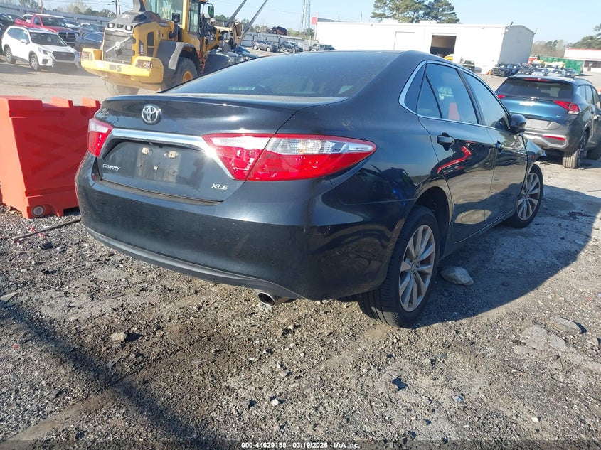 2016 Toyota Camry Xle