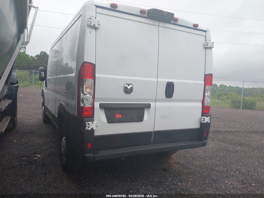 Vin: 3c6lrvag8pe587519, lot: 45126149, ram promaster 1500 low roof 136 wb 20233