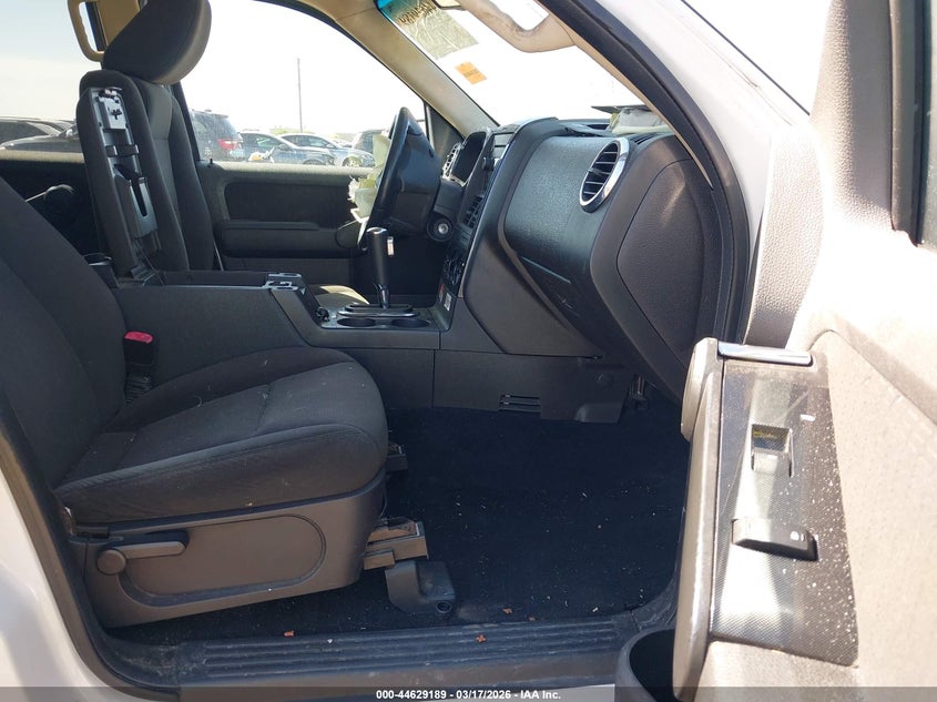 2010 Ford Explorer Xlt