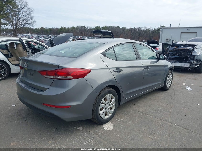 2018 Hyundai Elantra Se
