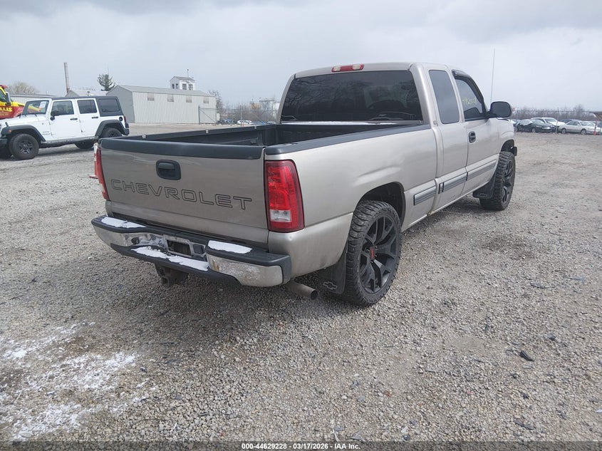 2002 Chevrolet Silverado 1500 Ls/Lt
