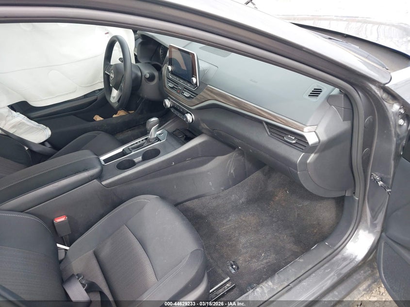 2025 Nissan Altima Sv Fwd