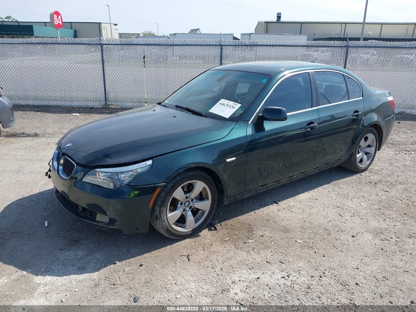 2008 BMW 528I