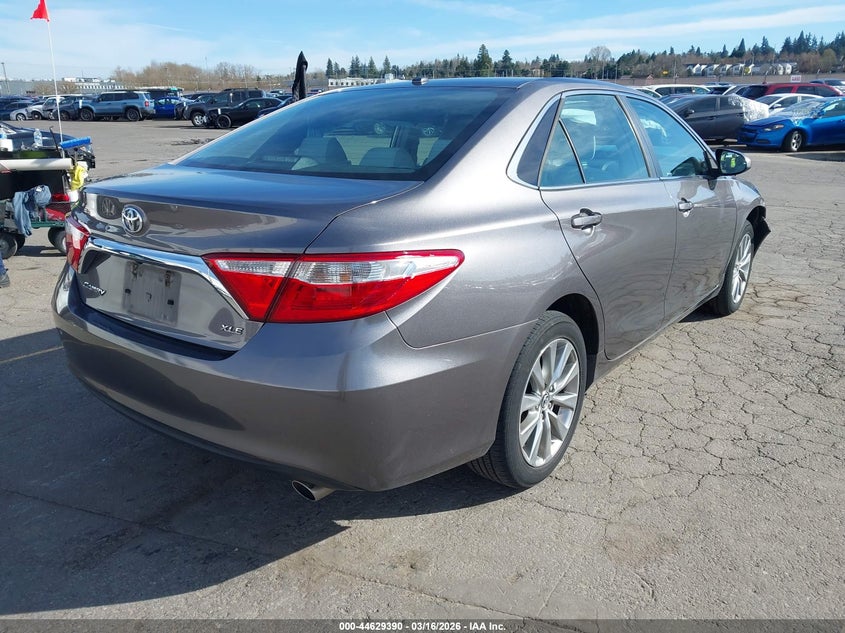 2016 Toyota Camry Xle