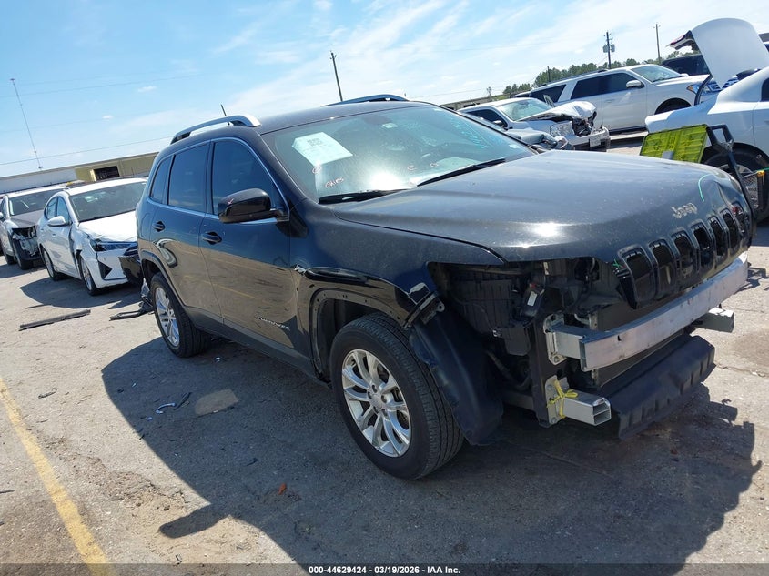 2019 Jeep Cherokee Latitude Fwd