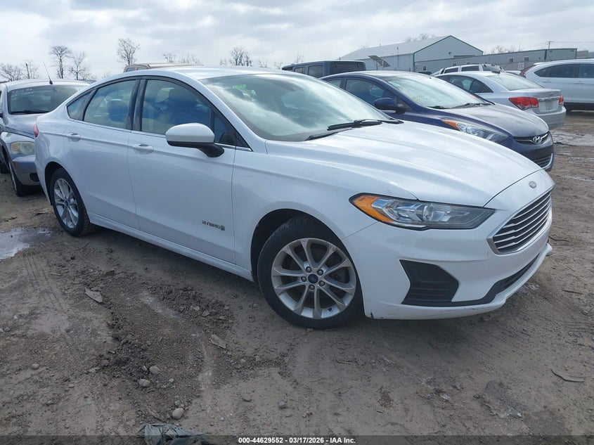 2019 Ford Fusion Hybrid Se